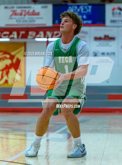 Thumbnail 3 in Mountain Home vs Greene County Tech (Billy Ply Classic) photogallery.