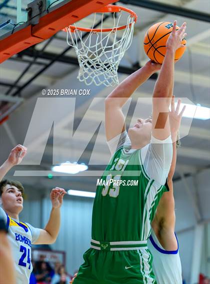 Thumbnail 2 in Mountain Home vs Greene County Tech (Billy Ply Classic) photogallery.