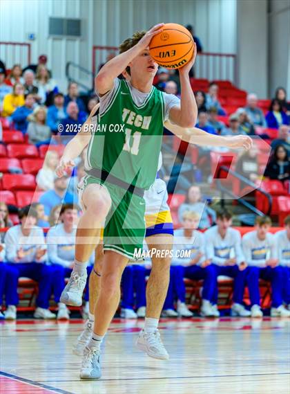 Thumbnail 1 in Mountain Home vs Greene County Tech (Billy Ply Classic) photogallery.