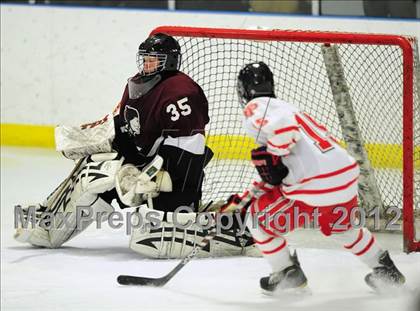 Thumbnail 1 in North Haven vs. Fairfield Prep (CIAC Division I 1st Round) photogallery.