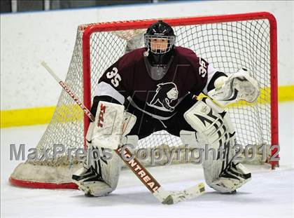 Thumbnail 3 in North Haven vs. Fairfield Prep (CIAC Division I 1st Round) photogallery.