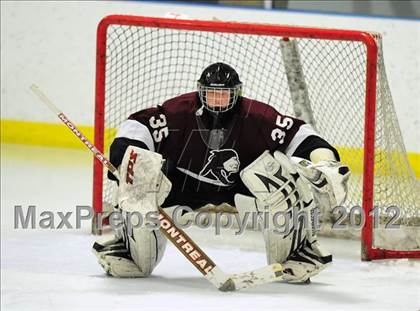 Thumbnail 3 in North Haven vs. Fairfield Prep (CIAC Division I 1st Round) photogallery.
