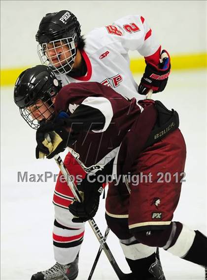 Thumbnail 3 in North Haven vs. Fairfield Prep (CIAC Division I 1st Round) photogallery.