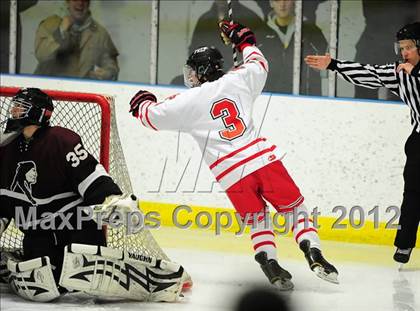 Thumbnail 3 in North Haven vs. Fairfield Prep (CIAC Division I 1st Round) photogallery.