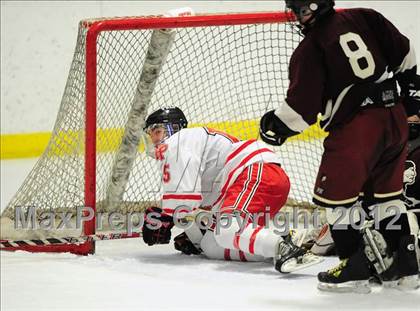 Thumbnail 3 in North Haven vs. Fairfield Prep (CIAC Division I 1st Round) photogallery.