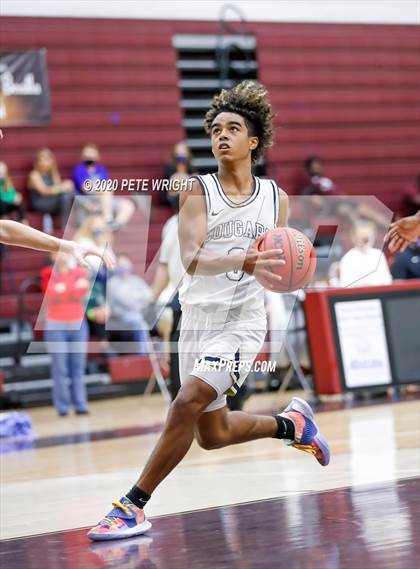 Thumbnail 3 in Venice vs. Durant (Suncoast Holiday Classic) photogallery.