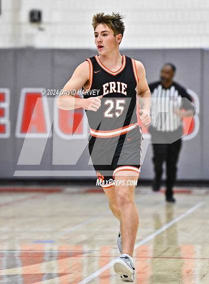 Thumbnail 2 in Erie vs. Mead photogallery.