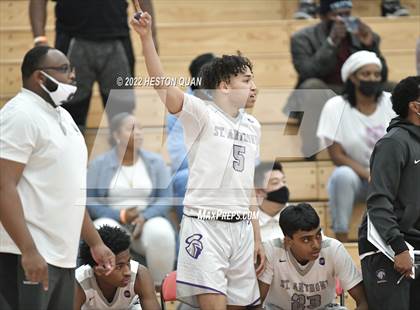Thumbnail 2 in Capistrano Valley Christian vs. St. Anthony (State Preview Classic) photogallery.
