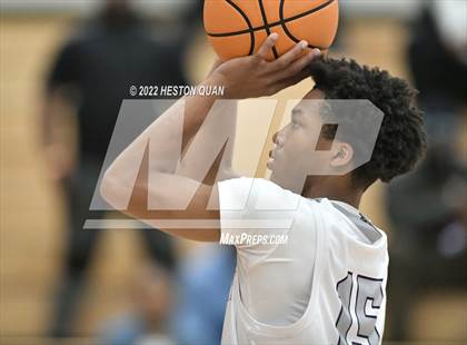 Thumbnail 3 in Capistrano Valley Christian vs. St. Anthony (State Preview Classic) photogallery.