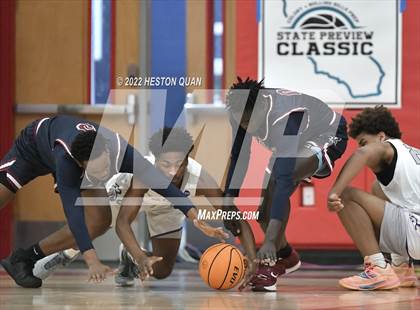 Thumbnail 1 in Capistrano Valley Christian vs. St. Anthony (State Preview Classic) photogallery.