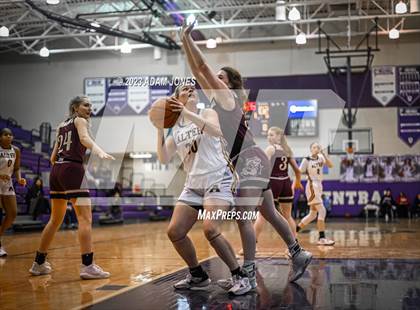 Thumbnail 3 in Stow-Munroe Falls vs. Archbishop Alter photogallery.