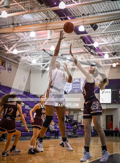 Thumbnail 2 in Stow-Munroe Falls vs. Archbishop Alter photogallery.
