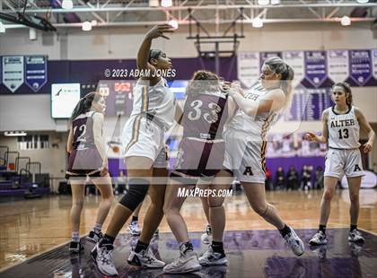 Thumbnail 1 in Stow-Munroe Falls vs. Archbishop Alter photogallery.
