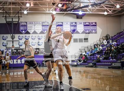 Thumbnail 3 in Stow-Munroe Falls vs. Archbishop Alter photogallery.