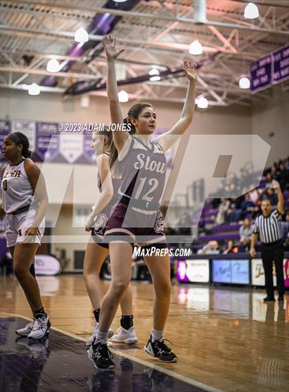 Thumbnail 3 in Stow-Munroe Falls vs. Archbishop Alter photogallery.