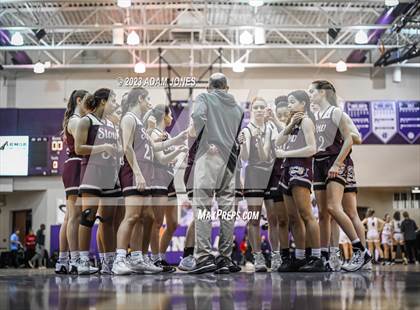 Thumbnail 2 in Stow-Munroe Falls vs. Archbishop Alter photogallery.