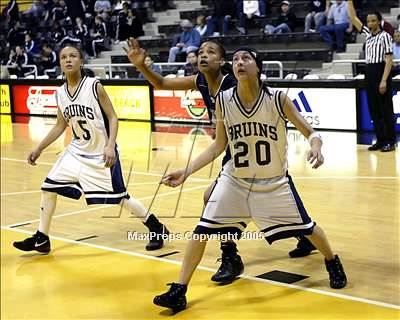 Thumbnail 3 in Pacific Hills vs. Rolling Hills Prep (Sec. V-AA final) photogallery.