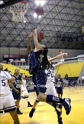 Thumbnail 1 in Pacific Hills vs. Rolling Hills Prep (Sec. V-AA final) photogallery.