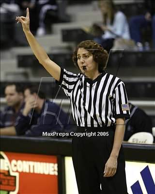 Thumbnail 1 in Pacific Hills vs. Rolling Hills Prep (Sec. V-AA final) photogallery.
