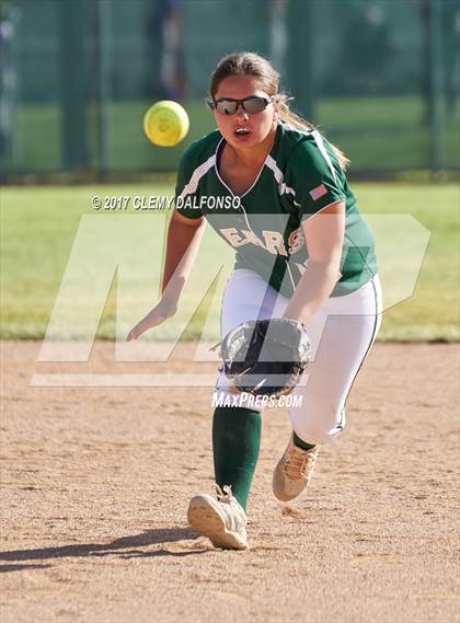 Thumbnail 2 in Arvada West @ Bear Creek photogallery.