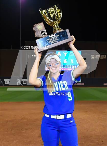 Thumbnail 3 in  Xavier College Prep vs. Red Mountain (AIA 6A Final - Awards) photogallery.