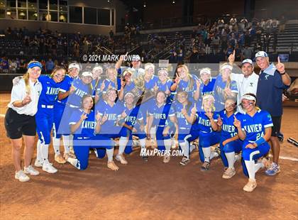 Thumbnail 2 in  Xavier College Prep vs. Red Mountain (AIA 6A Final - Awards) photogallery.
