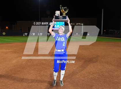 Thumbnail 2 in  Xavier College Prep vs. Red Mountain (AIA 6A Final - Awards) photogallery.