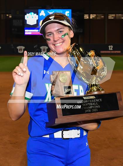 Thumbnail 3 in  Xavier College Prep vs. Red Mountain (AIA 6A Final - Awards) photogallery.