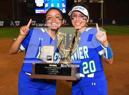 Thumbnail 2 in  Xavier College Prep vs. Red Mountain (AIA 6A Final - Awards) photogallery.