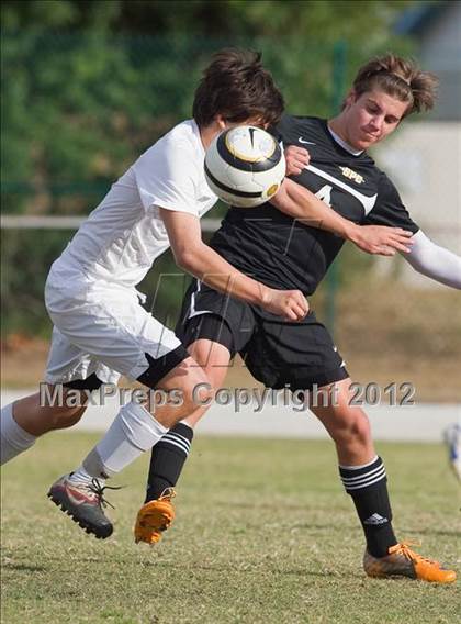 Thumbnail 2 in Columbus vs St. Petersburg Catholic  photogallery.