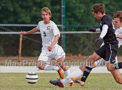 Thumbnail 2 in Columbus vs St. Petersburg Catholic  photogallery.