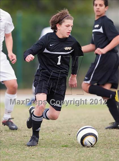 Thumbnail 1 in Columbus vs St. Petersburg Catholic  photogallery.