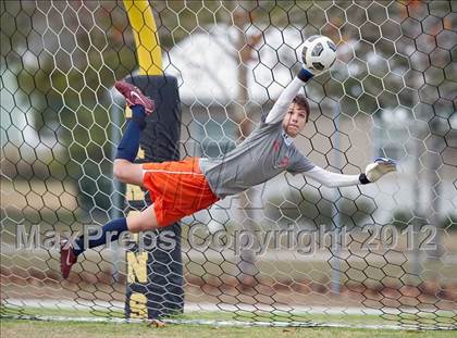 Thumbnail 3 in Columbus vs St. Petersburg Catholic  photogallery.