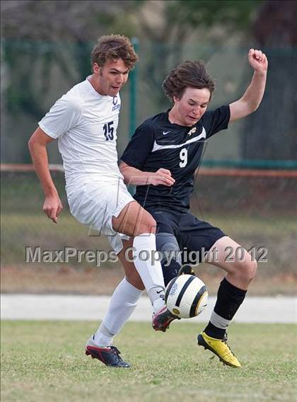 Thumbnail 3 in Columbus vs St. Petersburg Catholic  photogallery.
