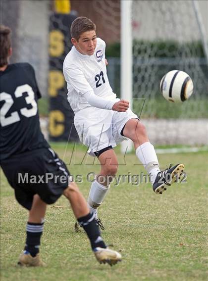 Thumbnail 1 in Columbus vs St. Petersburg Catholic  photogallery.