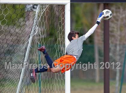 Thumbnail 1 in Columbus vs St. Petersburg Catholic  photogallery.