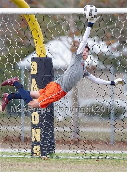 Thumbnail 2 in Columbus vs St. Petersburg Catholic  photogallery.