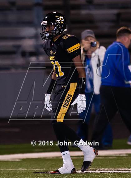 Thumbnail 3 in Sealy vs. Needville photogallery.