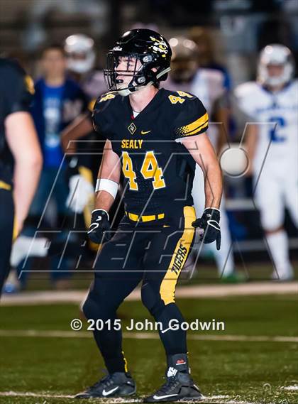 Thumbnail 2 in Sealy vs. Needville photogallery.