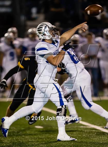 Thumbnail 2 in Sealy vs. Needville photogallery.