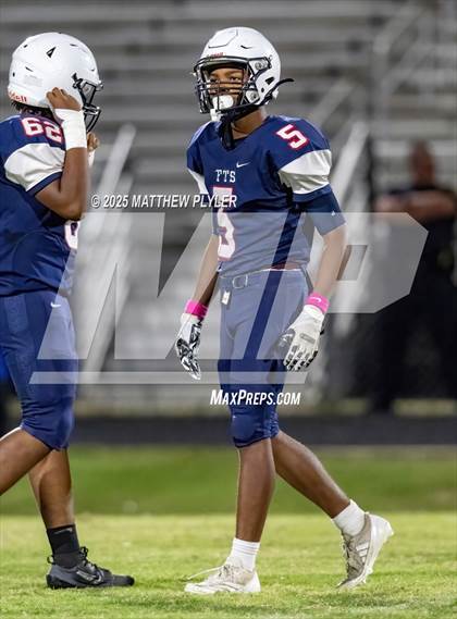 Thumbnail 3 in JV: Scotland @ Terry Sanford photogallery.