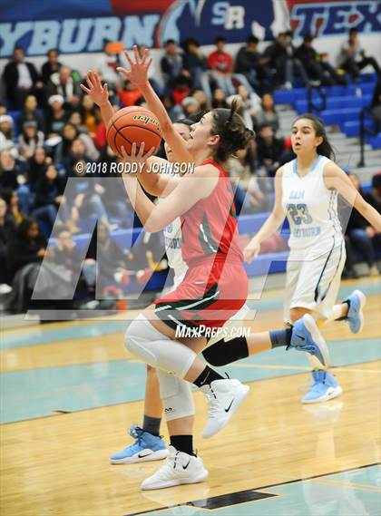 Thumbnail 3 in Sam Rayburn vs. The Woodlands (McDonald's Texas Invitational) photogallery.