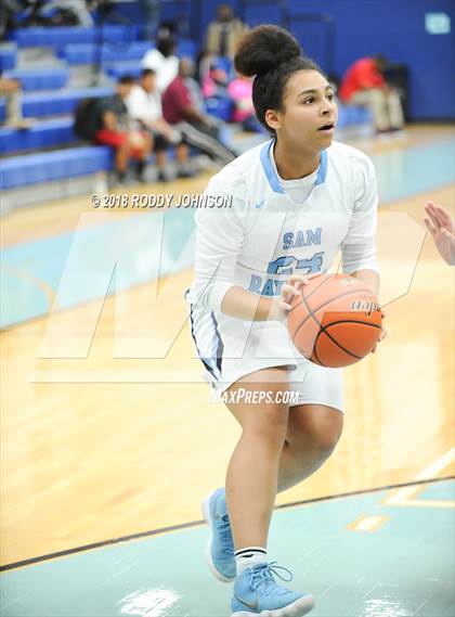 Thumbnail 1 in Sam Rayburn vs. The Woodlands (McDonald's Texas Invitational) photogallery.