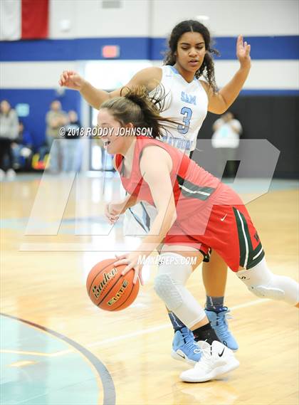 Thumbnail 1 in Sam Rayburn vs. The Woodlands (McDonald's Texas Invitational) photogallery.