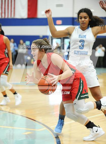 Thumbnail 2 in Sam Rayburn vs. The Woodlands (McDonald's Texas Invitational) photogallery.