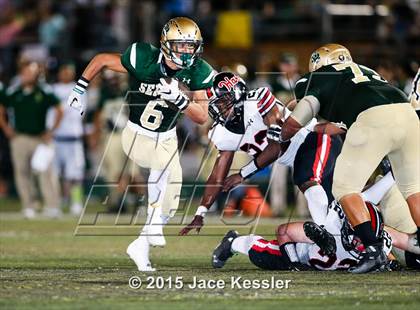 Thumbnail 2 in Hart vs. St. Bonaventure photogallery.