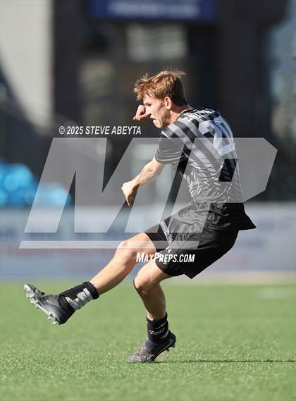 Thumbnail 3 in Kent Denver @ Steamboat Springs (CHSAA 3A Championship) photogallery.