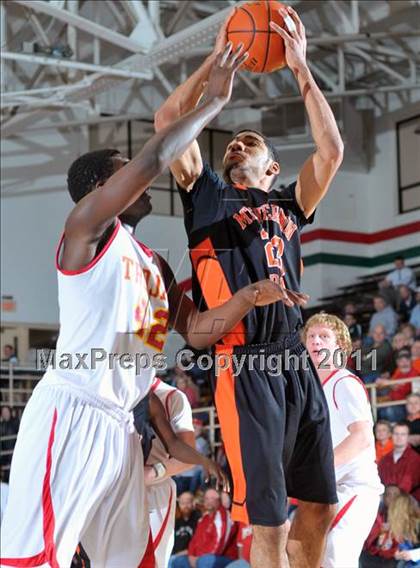 Thumbnail 3 in Mt. Vernon vs Charleston (Salem Invitational Tournament) photogallery.
