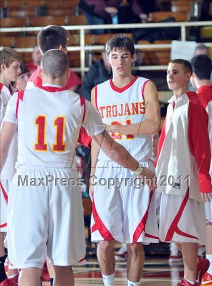 Thumbnail 3 in Mt. Vernon vs Charleston (Salem Invitational Tournament) photogallery.