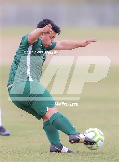 Thumbnail 2 in Washington vs. Flagstaff (Arizona Soccer Showcase) photogallery.